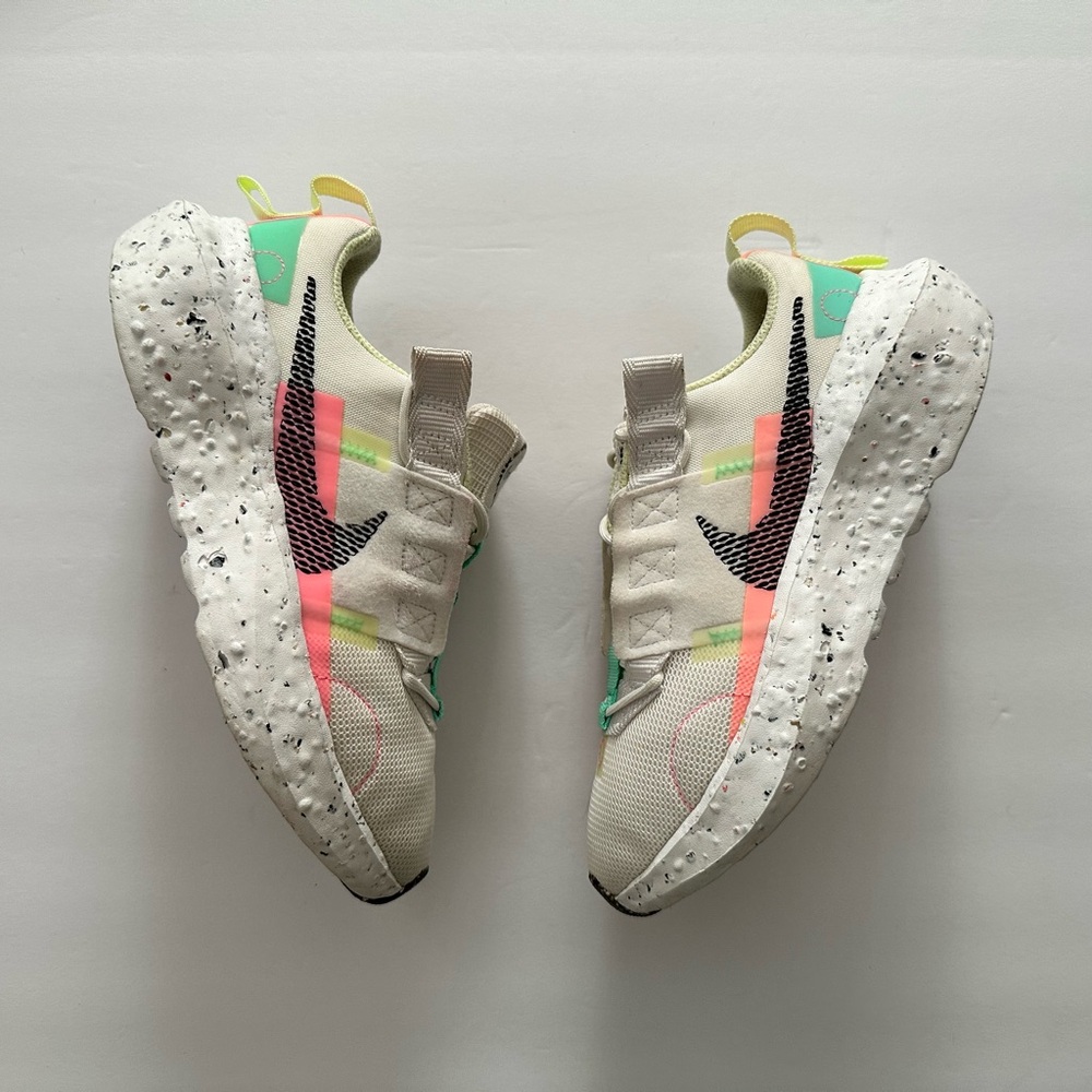 Nike Women's Cream/Black/Neon Pink & Mint Sneakers